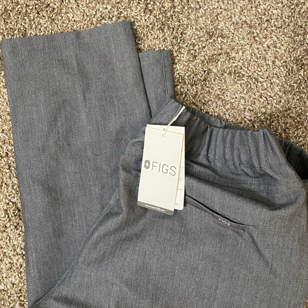 FIGS Gray scrub pants